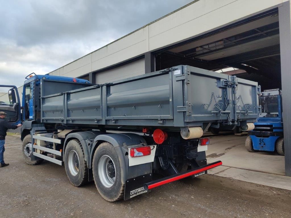 Container 9m³ met sponden